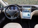 Tesla Model S 2012 года